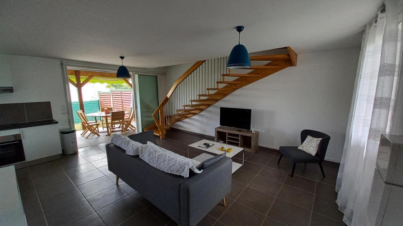 Villa Lovado Avec Jacuzzi Saint-Francois  Eksteriør billede